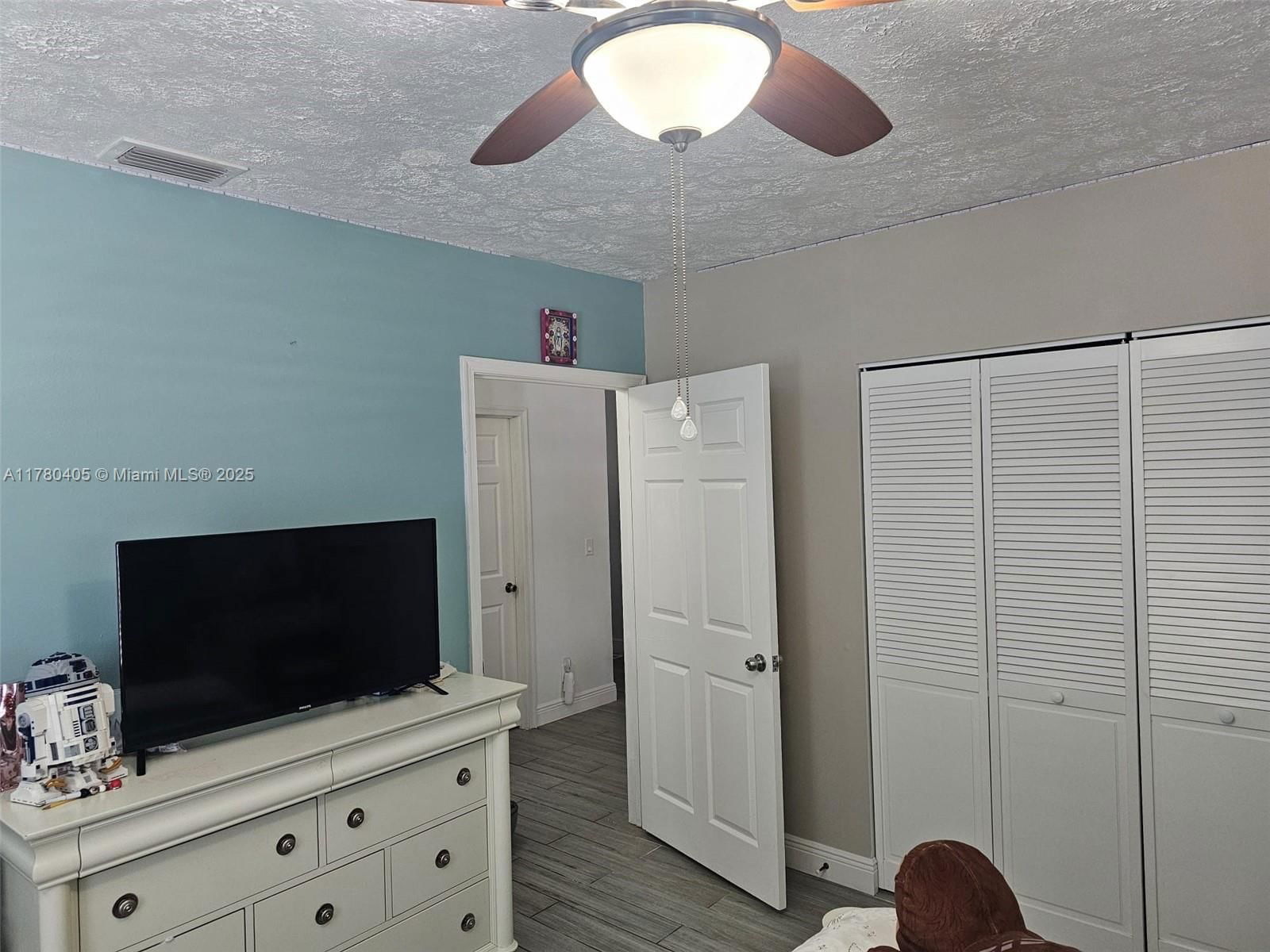 Real estate property located at 109 Gibraltar St, Palm Beach, La Mancha 2, Royal Palm Beach, FL