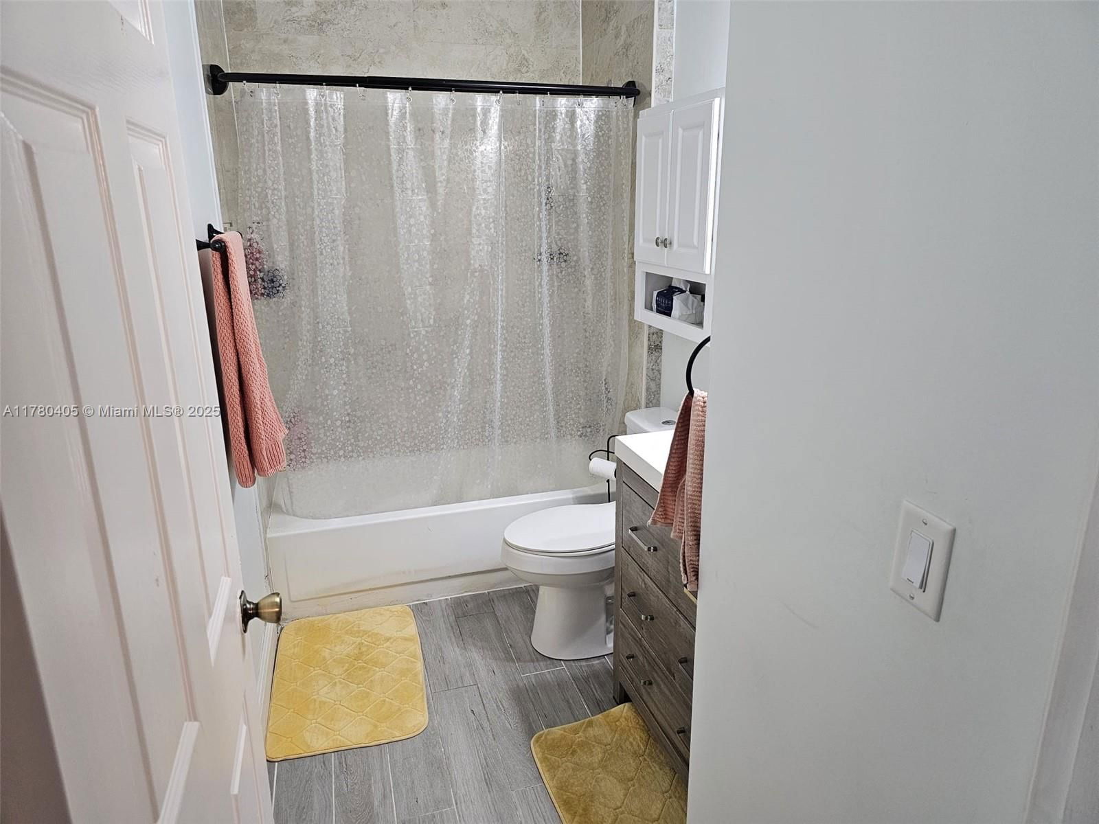 Real estate property located at 109 Gibraltar St, Palm Beach, La Mancha 2, Royal Palm Beach, FL