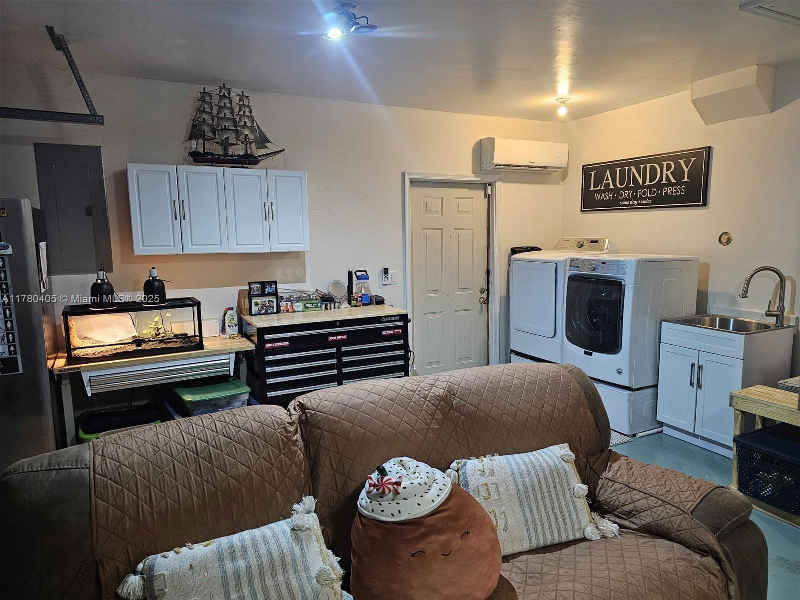 Real estate property located at 109 Gibraltar St, Palm Beach, La Mancha 2, Royal Palm Beach, FL