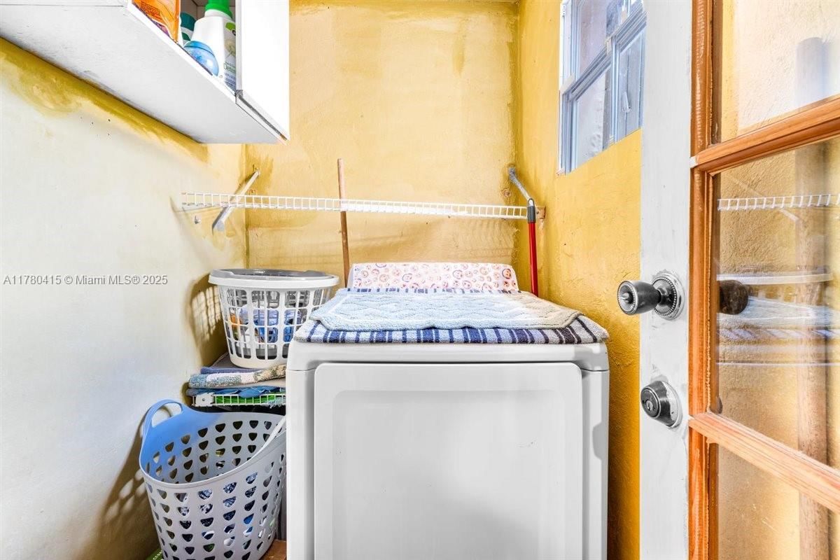 Real estate property located at 4155 98th Ave, Miami-dade, Fairlawn Ests 1st Addn, Miami, FL