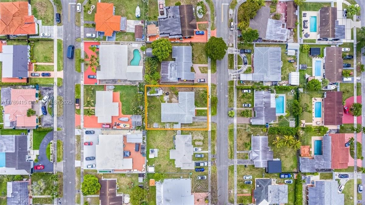 Real estate property located at 4155 98th Ave, Miami-dade, Fairlawn Ests 1st Addn, Miami, FL