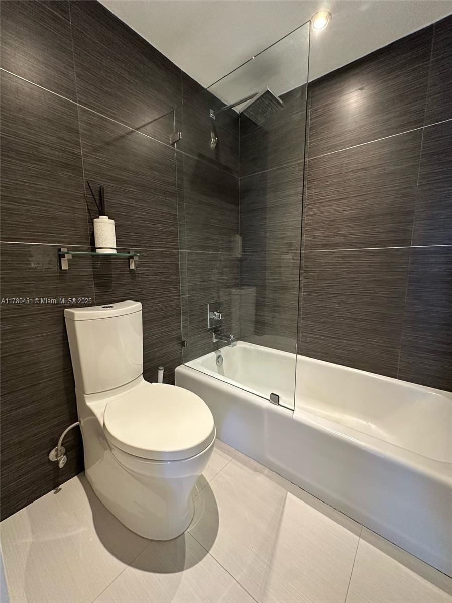 Real estate property located at 2899 Collins Ave #837, Miami-dade, Triton Tower Condo, Miami Beach, FL