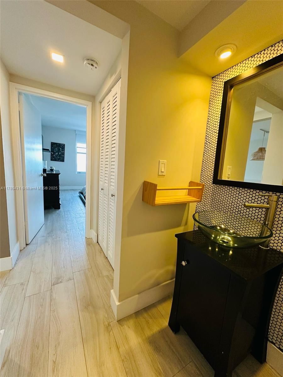 Real estate property located at 2899 Collins Ave #837, Miami-dade, Triton Tower Condo, Miami Beach, FL