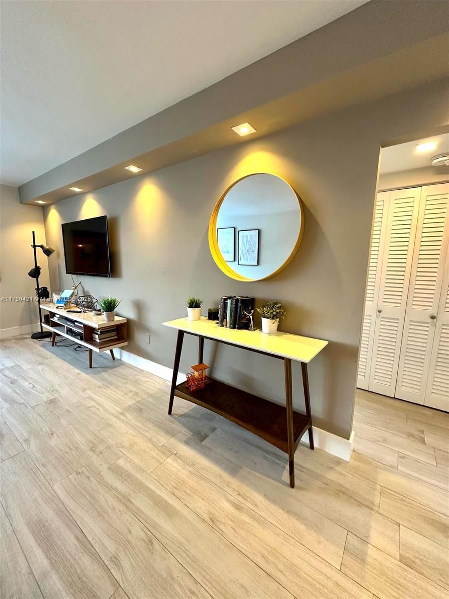 Real estate property located at 2899 Collins Ave #837, Miami-dade, Triton Tower Condo, Miami Beach, FL