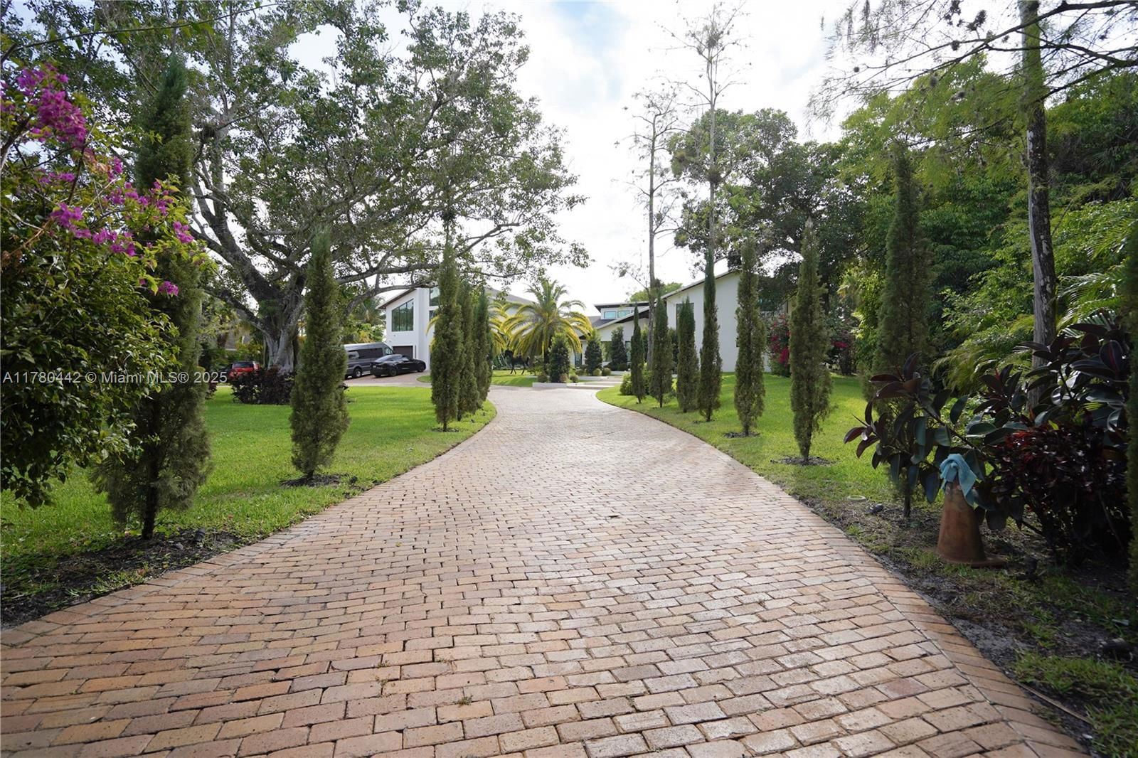 Real estate property located at 5251 80th Ter, Broward, Fla Fruit Lands Co Sub No, Parkland, FL