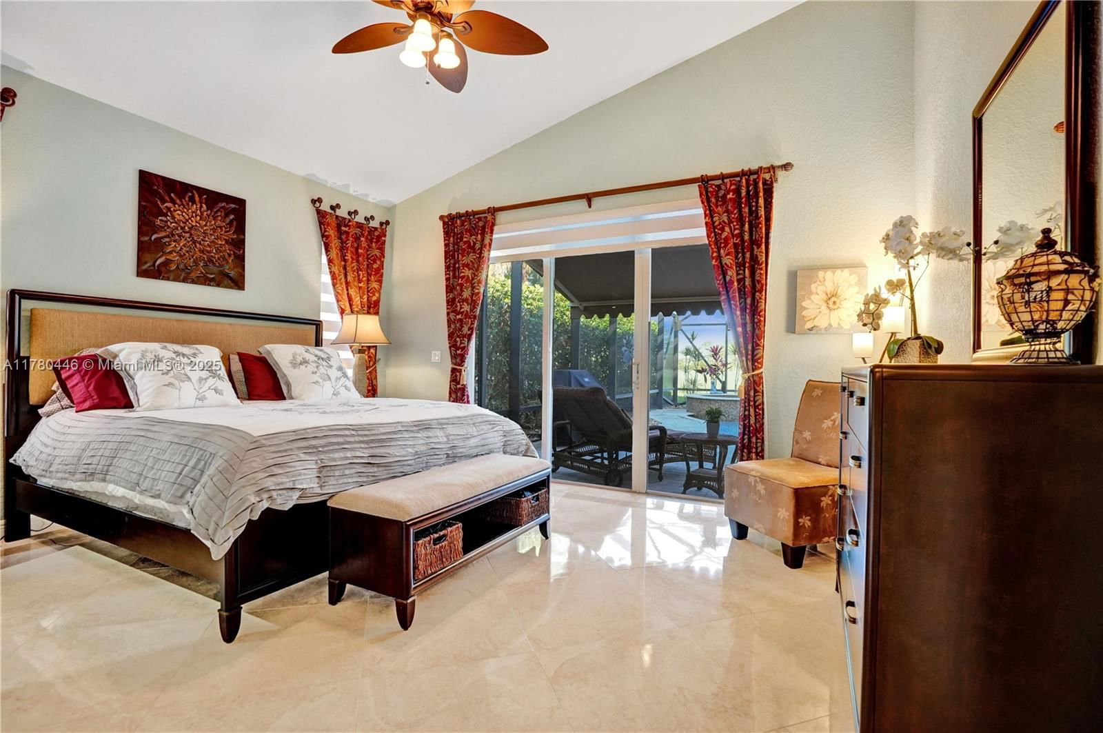 Real estate property located at 8246 Spyglass Dr, Palm Beach, Ironhorse Par C, West Palm Beach, FL