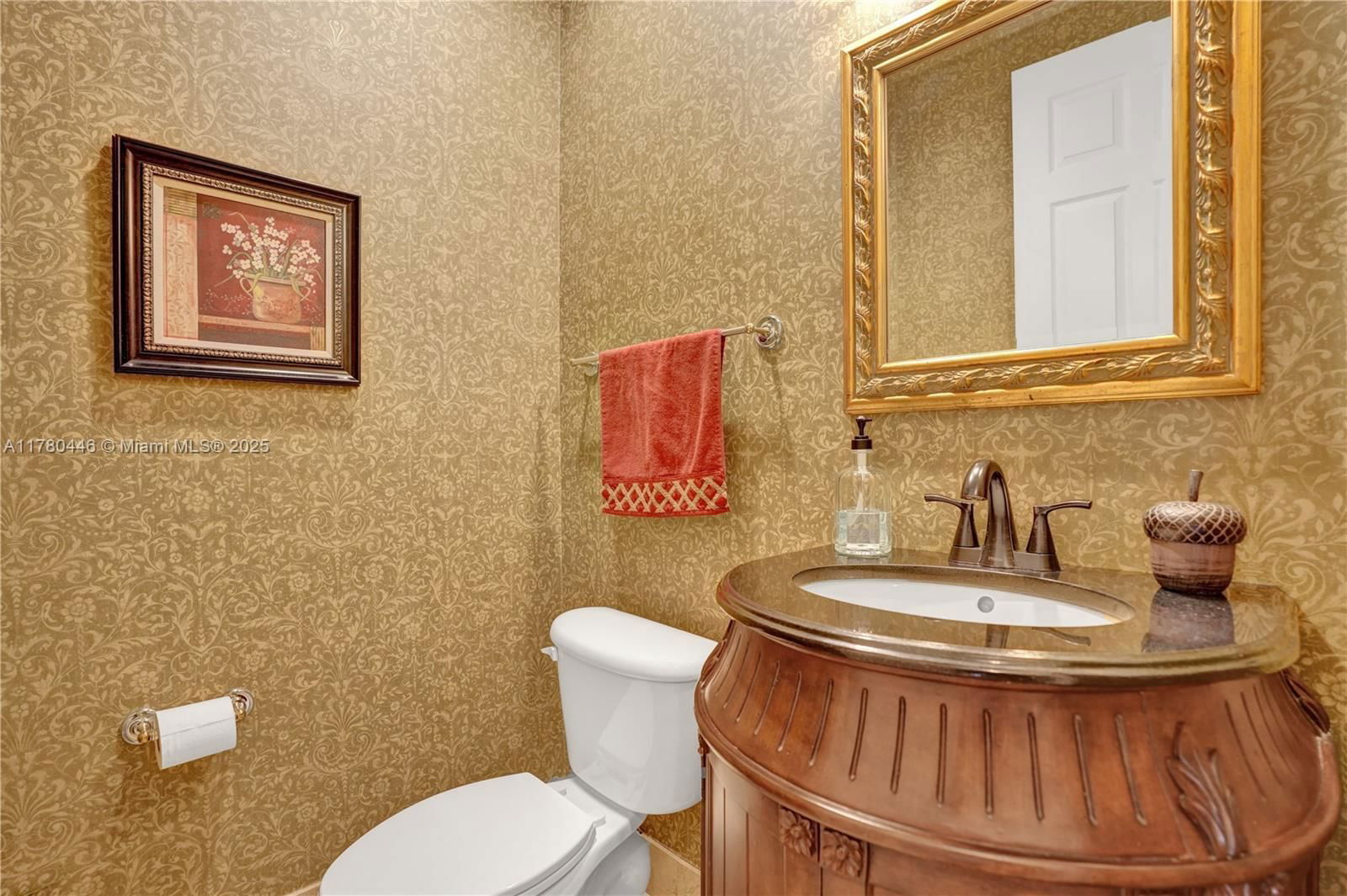 Real estate property located at 8246 Spyglass Dr, Palm Beach, Ironhorse Par C, West Palm Beach, FL