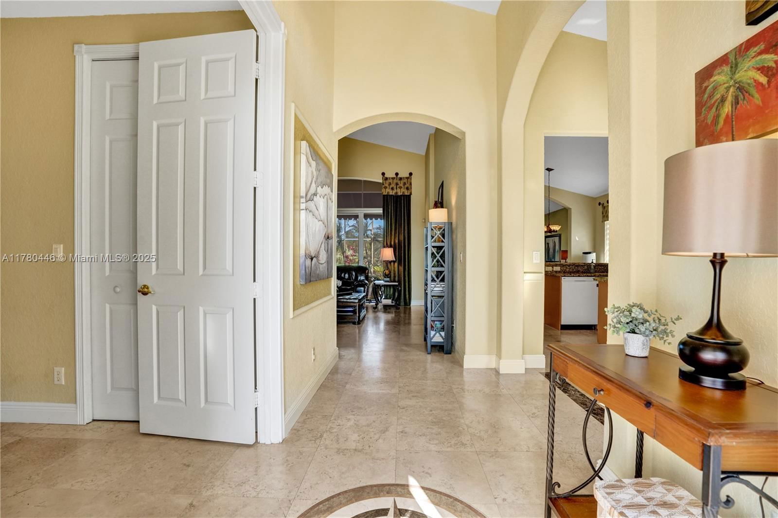 Real estate property located at 8246 Spyglass Dr, Palm Beach, Ironhorse Par C, West Palm Beach, FL