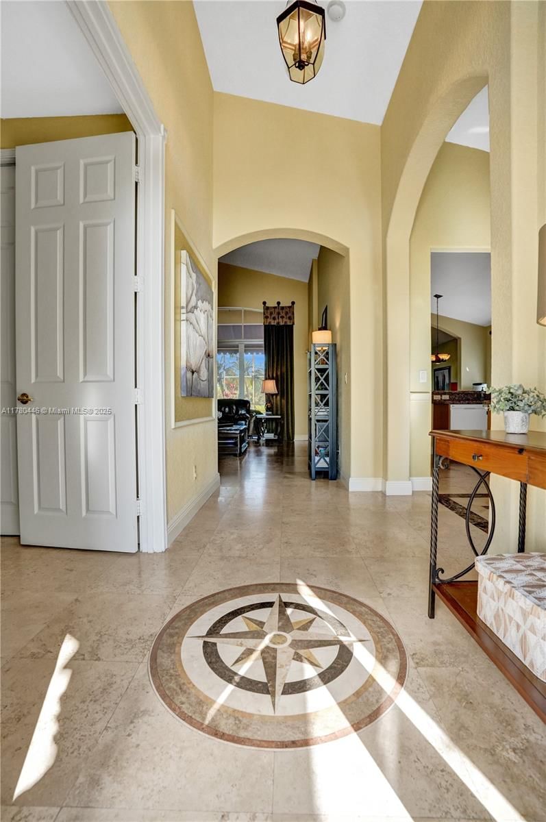 Real estate property located at 8246 Spyglass Dr, Palm Beach, Ironhorse Par C, West Palm Beach, FL