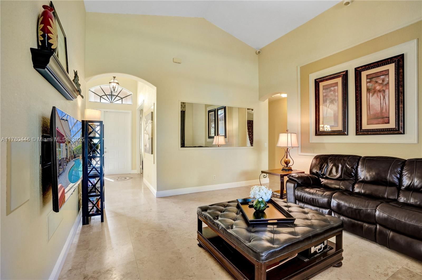 Real estate property located at 8246 Spyglass Dr, Palm Beach, Ironhorse Par C, West Palm Beach, FL