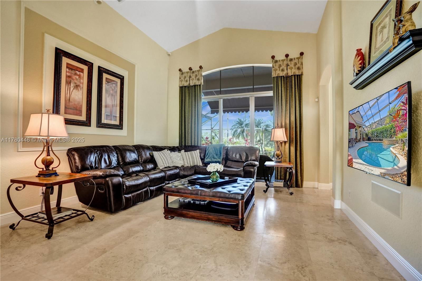 Real estate property located at 8246 Spyglass Dr, Palm Beach, Ironhorse Par C, West Palm Beach, FL