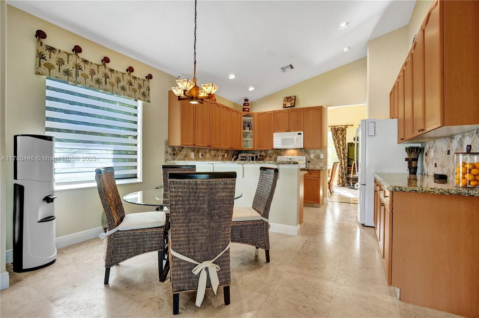 Real estate property located at 8246 Spyglass Dr, Palm Beach, Ironhorse Par C, West Palm Beach, FL