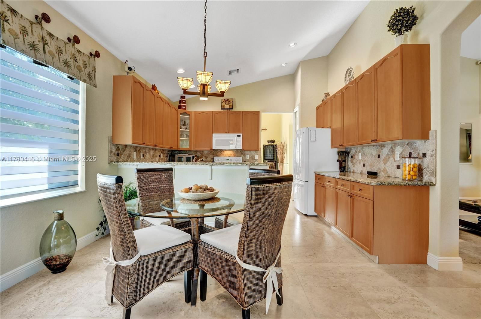 Real estate property located at 8246 Spyglass Dr, Palm Beach, Ironhorse Par C, West Palm Beach, FL