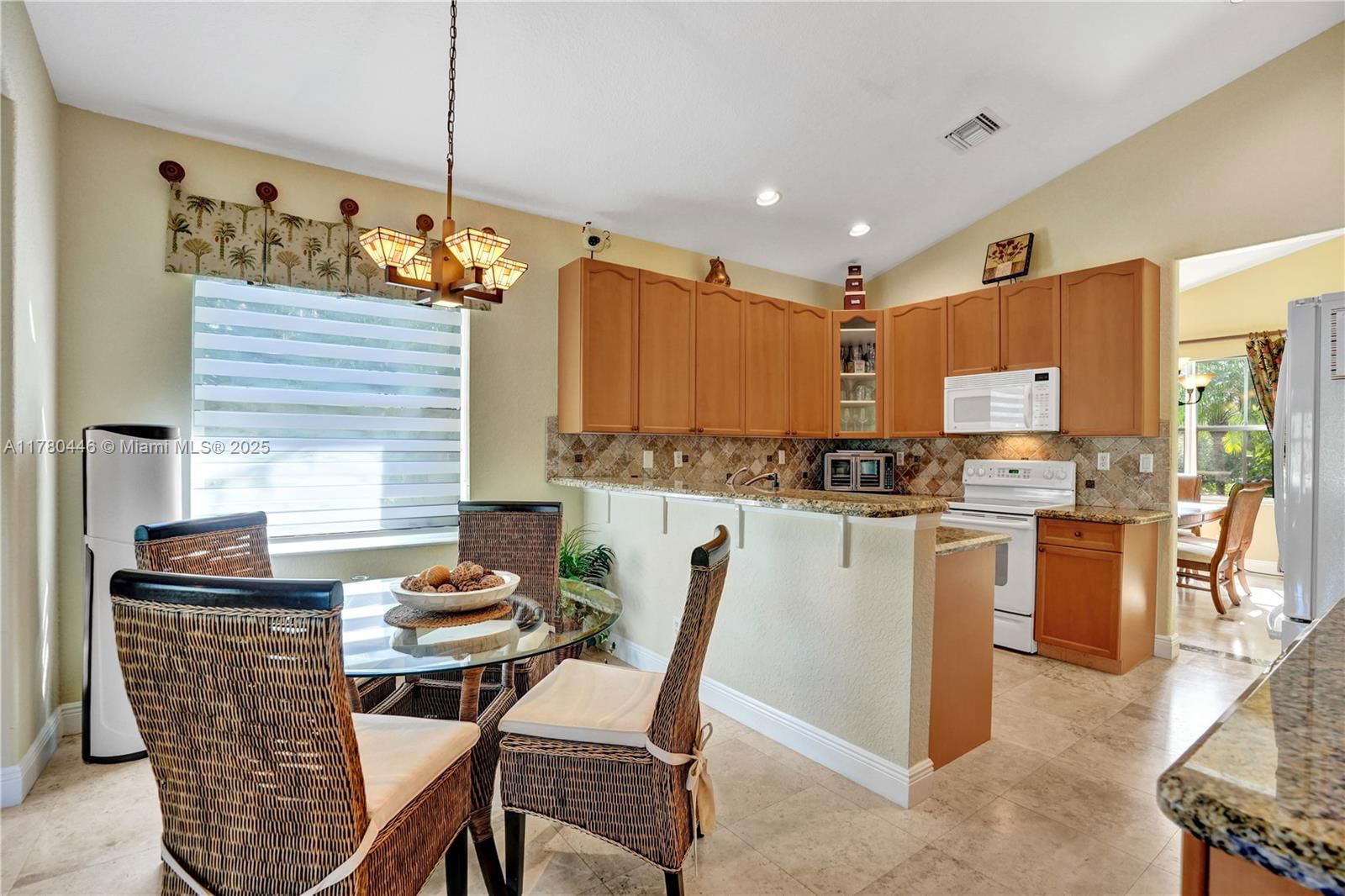 Real estate property located at 8246 Spyglass Dr, Palm Beach, Ironhorse Par C, West Palm Beach, FL