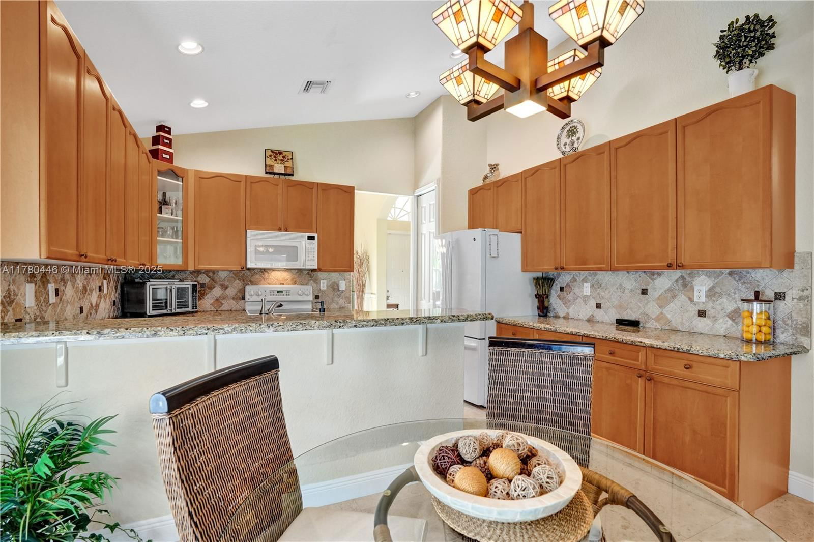 Real estate property located at 8246 Spyglass Dr, Palm Beach, Ironhorse Par C, West Palm Beach, FL