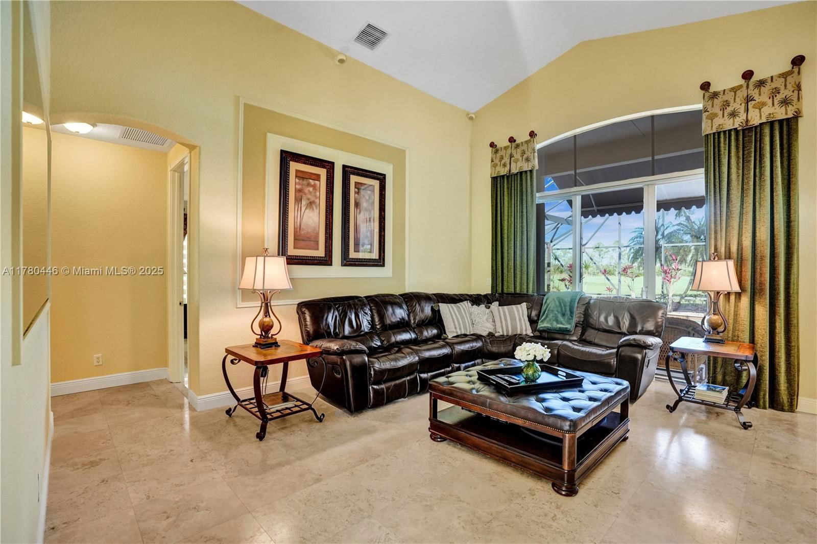 Real estate property located at 8246 Spyglass Dr, Palm Beach, Ironhorse Par C, West Palm Beach, FL