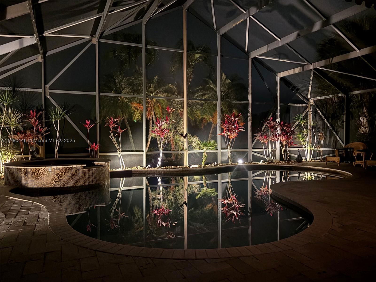 Real estate property located at 8246 Spyglass Dr, Palm Beach, Ironhorse Par C, West Palm Beach, FL