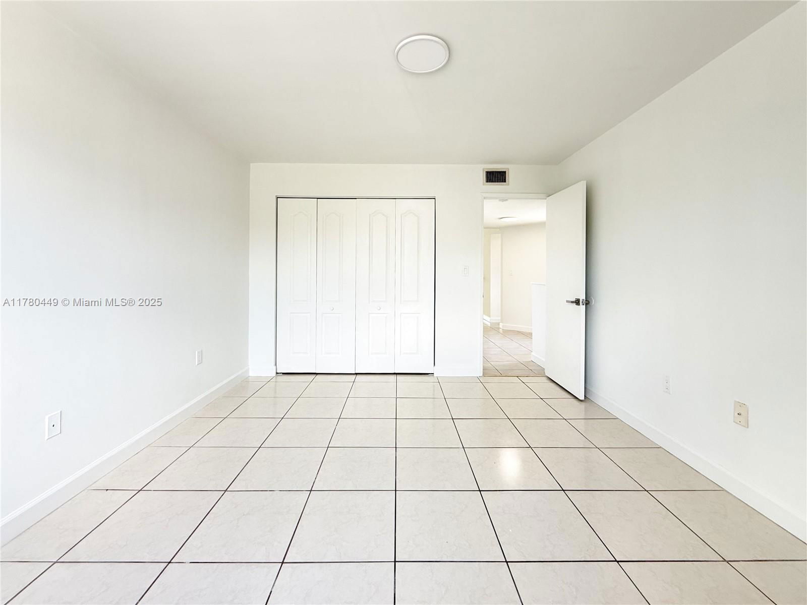 Real estate property located at 4756 97th Ct #79, Miami-dade, The Greens At Doral Condo, Doral, FL