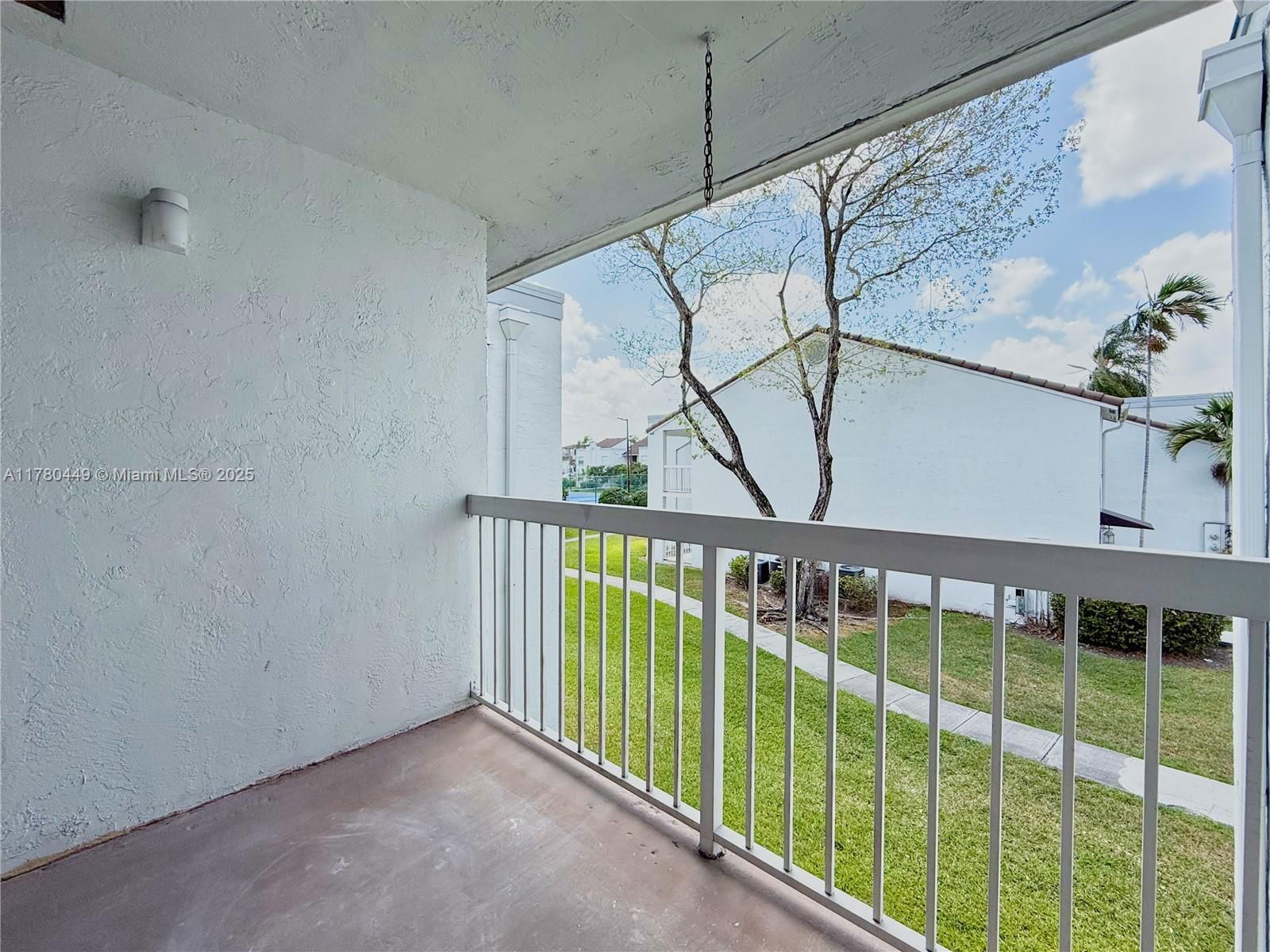 Real estate property located at 4756 97th Ct #79, Miami-dade, The Greens At Doral Condo, Doral, FL