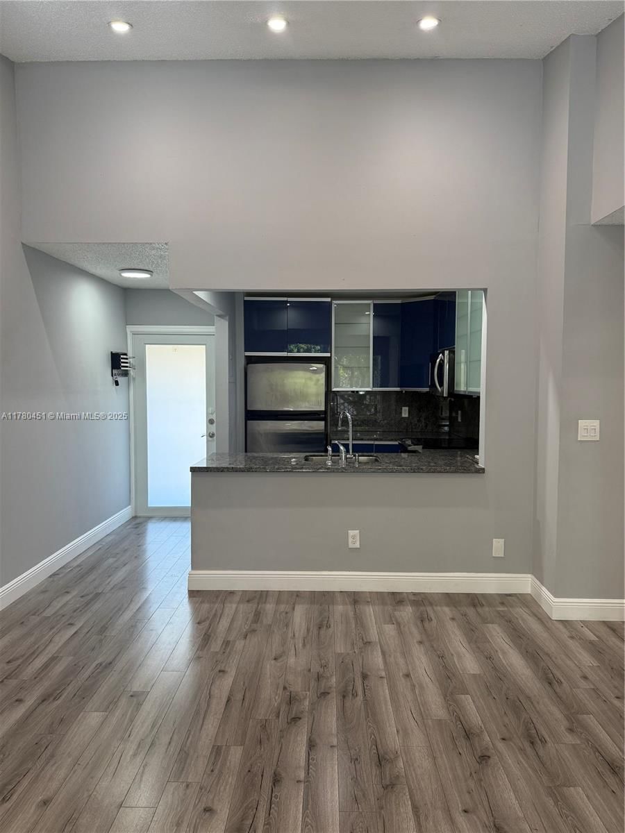 Real estate property located at 430 7th St #304E, Broward, Chateau De Ville Condo, Dania Beach, FL