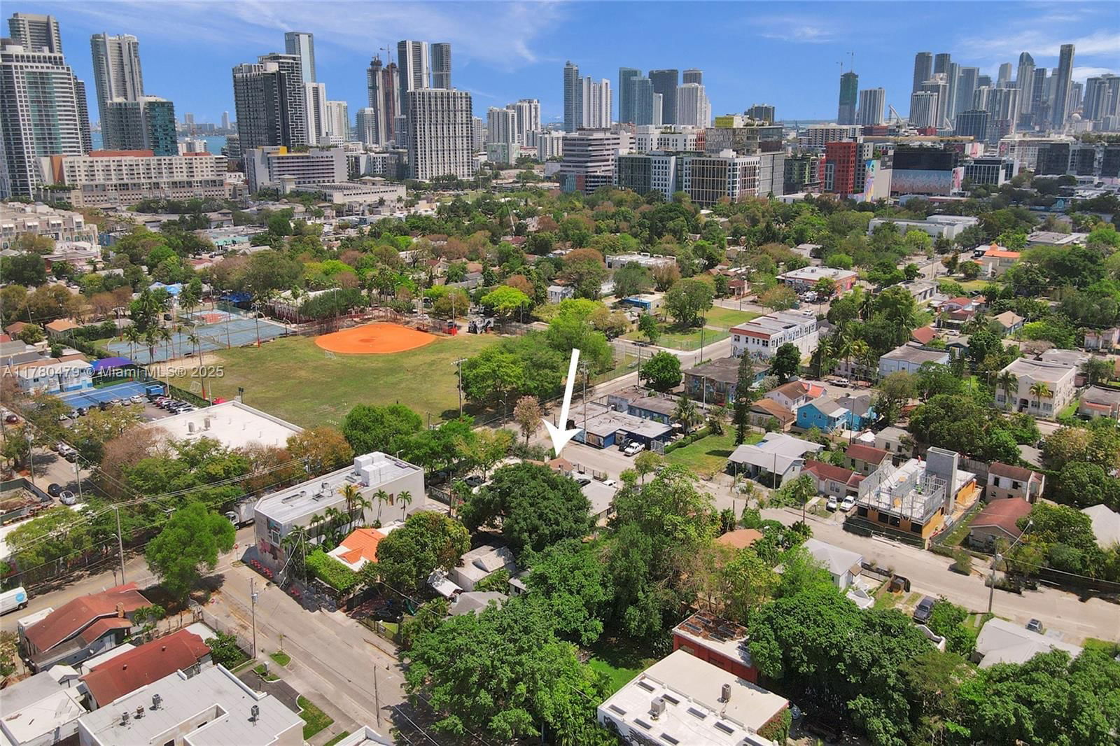 Real estate property located at 213 34th Ter, Miami-dade, Wynd Wood Park, Miami, FL