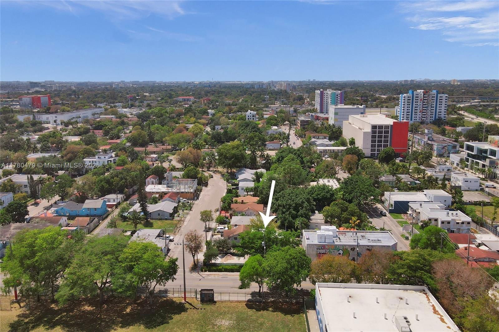 Real estate property located at 213 34th Ter, Miami-dade, Wynd Wood Park, Miami, FL