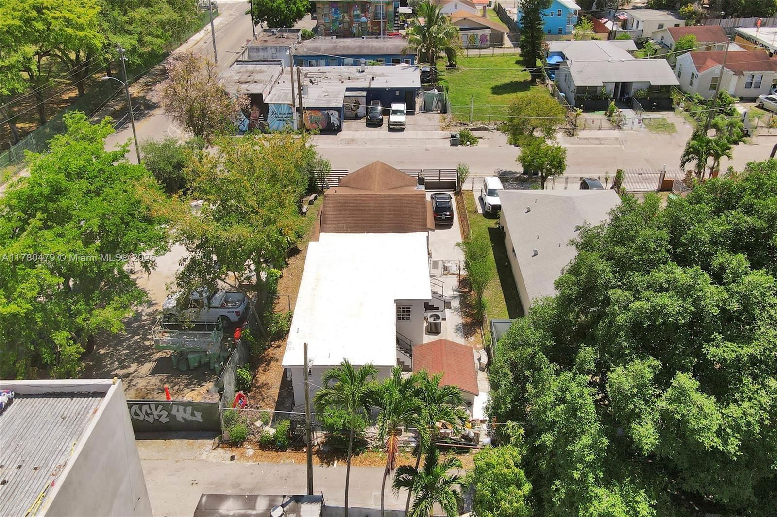 Real estate property located at 213 34th Ter, Miami-dade, Wynd Wood Park, Miami, FL