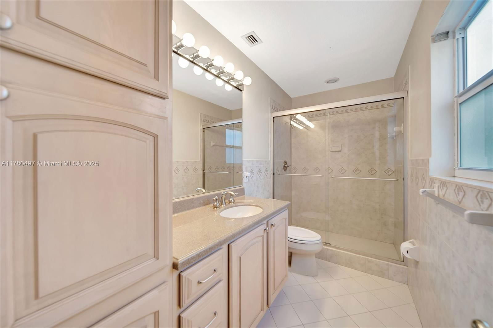 Real estate property located at 8411 19th St, Broward, Pasadena Lakes, Pembroke Pines, FL