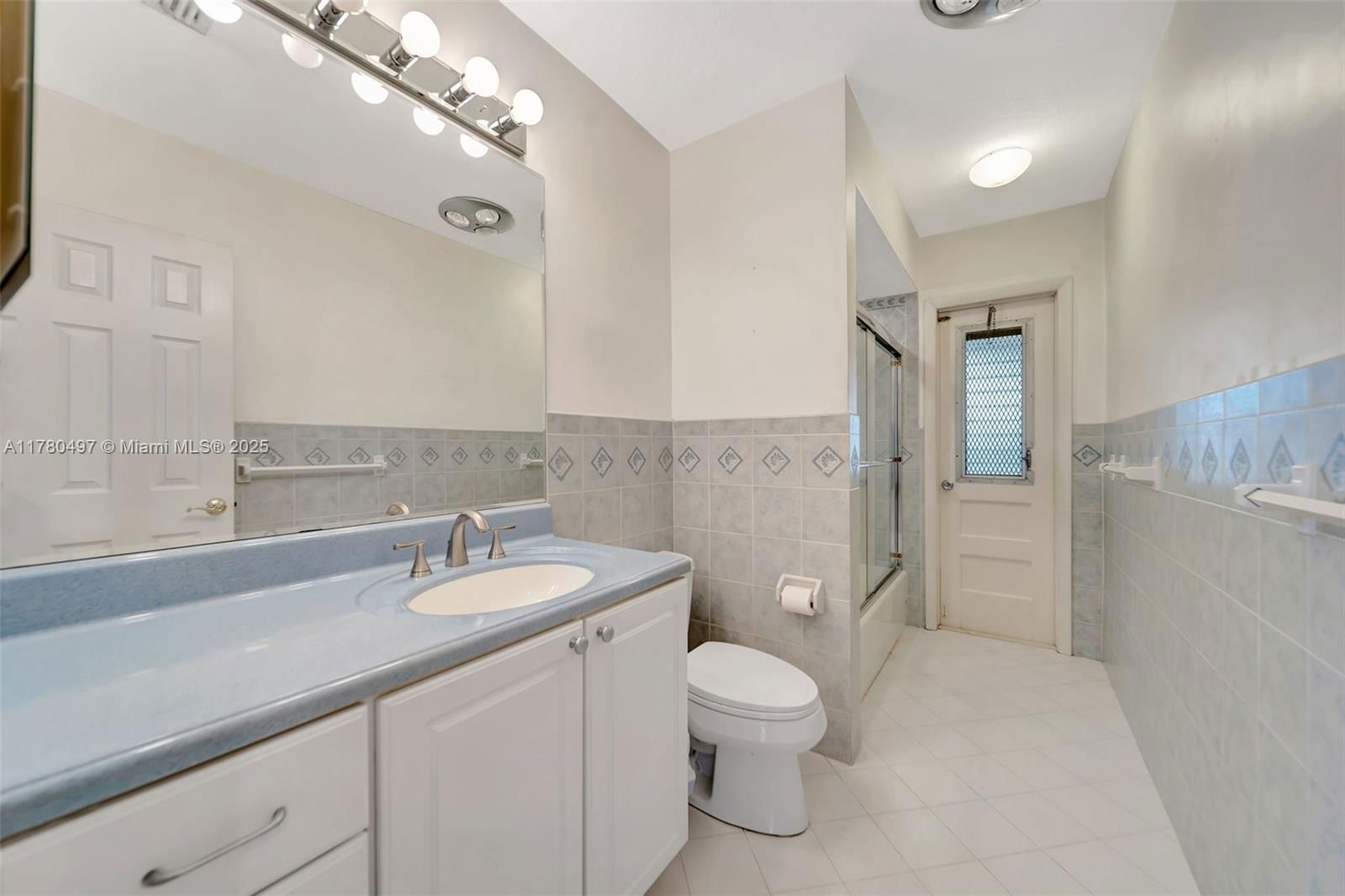 Real estate property located at 8411 19th St, Broward, Pasadena Lakes, Pembroke Pines, FL
