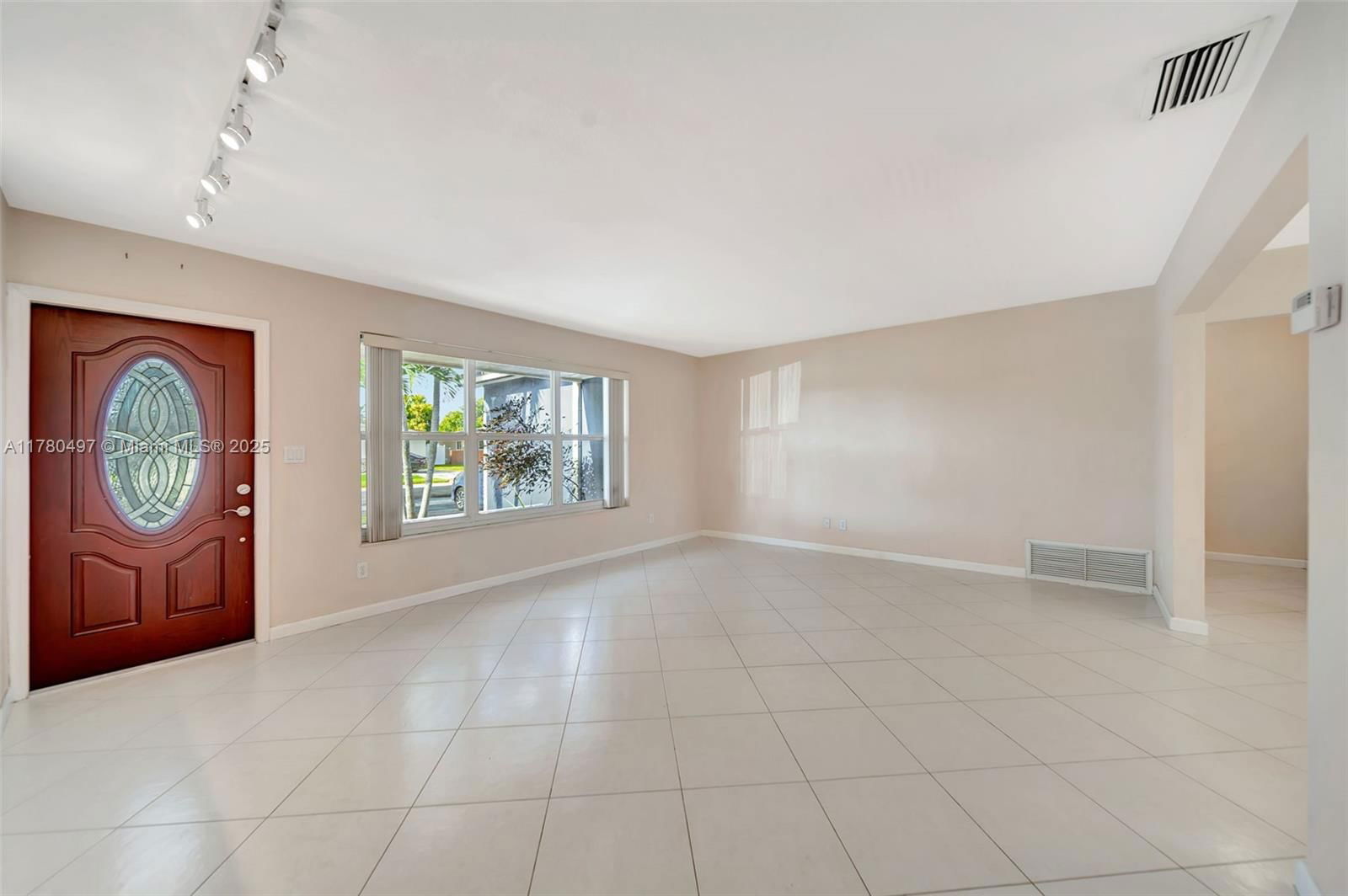 Real estate property located at 8411 19th St, Broward, Pasadena Lakes, Pembroke Pines, FL