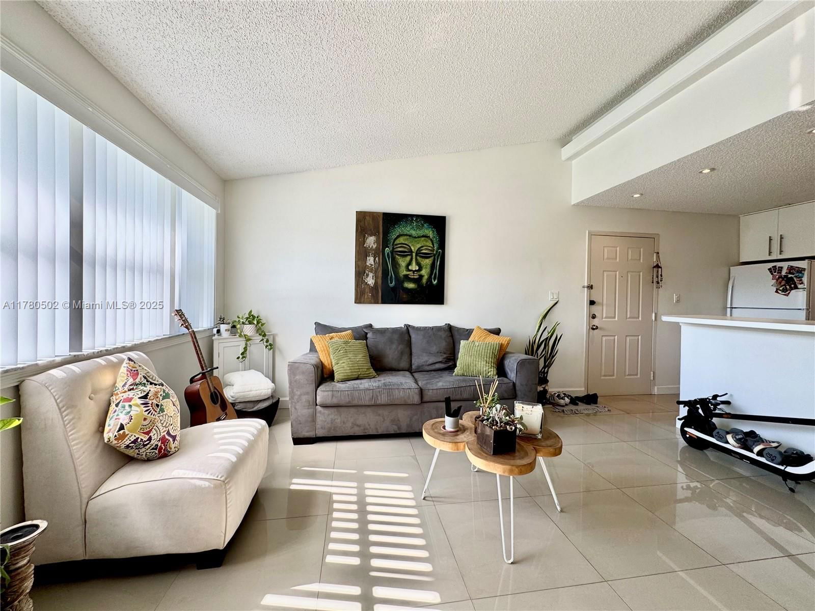 Real estate property located at 550 Park Rd #36-8, Broward, Hollywood Parc Condominiu, Hollywood, FL