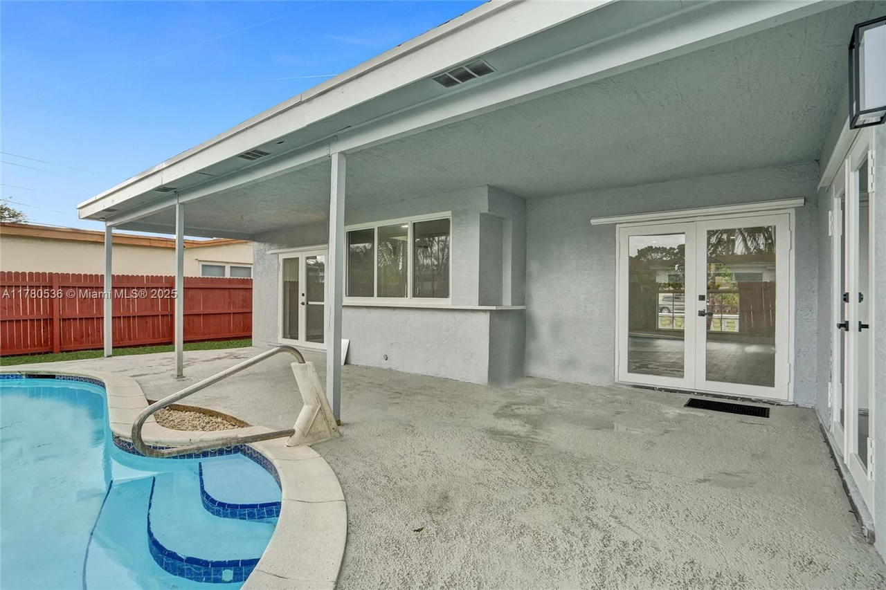 Real estate property located at 7320 Biltmore Blvd, Broward, Miramar Park 2nd Add, Miramar, FL