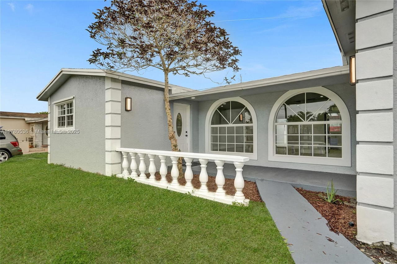 Real estate property located at 7320 Biltmore Blvd, Broward, Miramar Park 2nd Add, Miramar, FL
