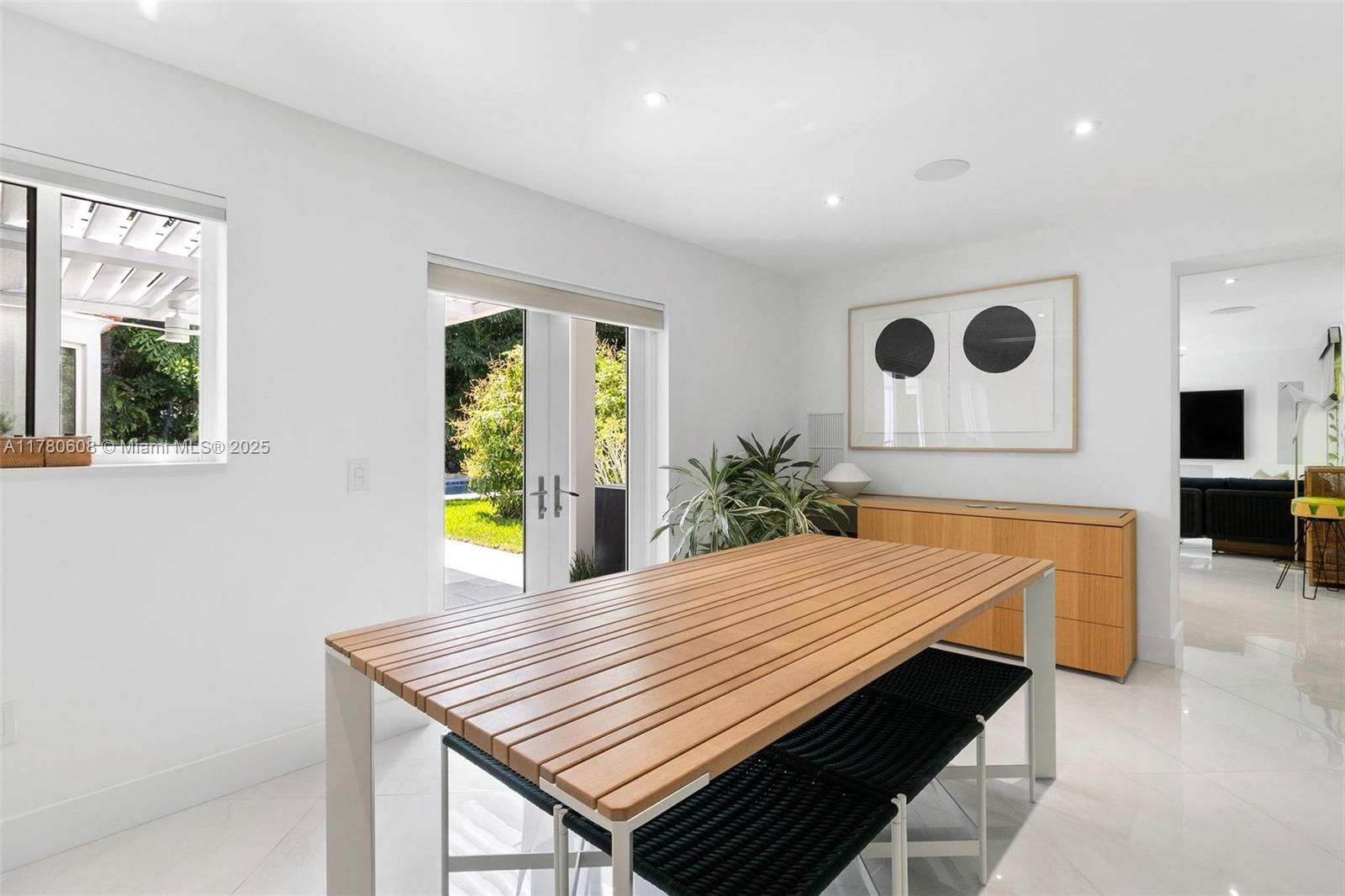 Real estate property located at 2550 Flamingo Dr, Miami-dade, Flamingo Terrace Extensio, Miami Beach, FL