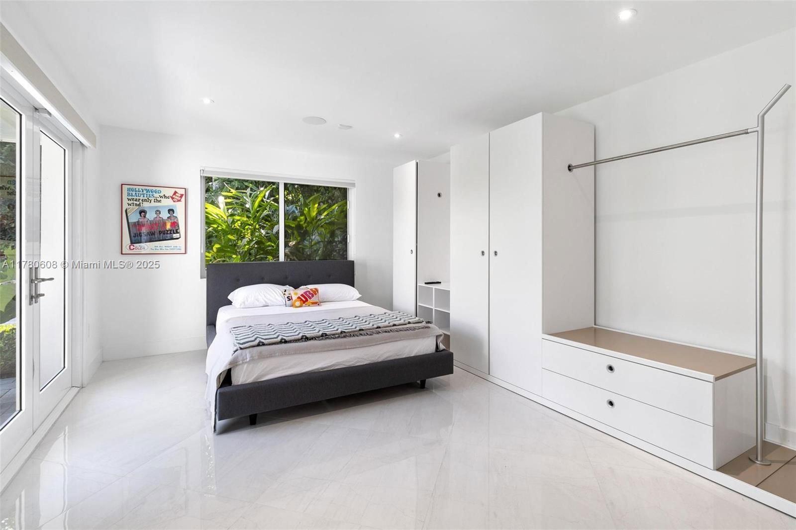 Real estate property located at 2550 Flamingo Dr, Miami-dade, Flamingo Terrace Extensio, Miami Beach, FL