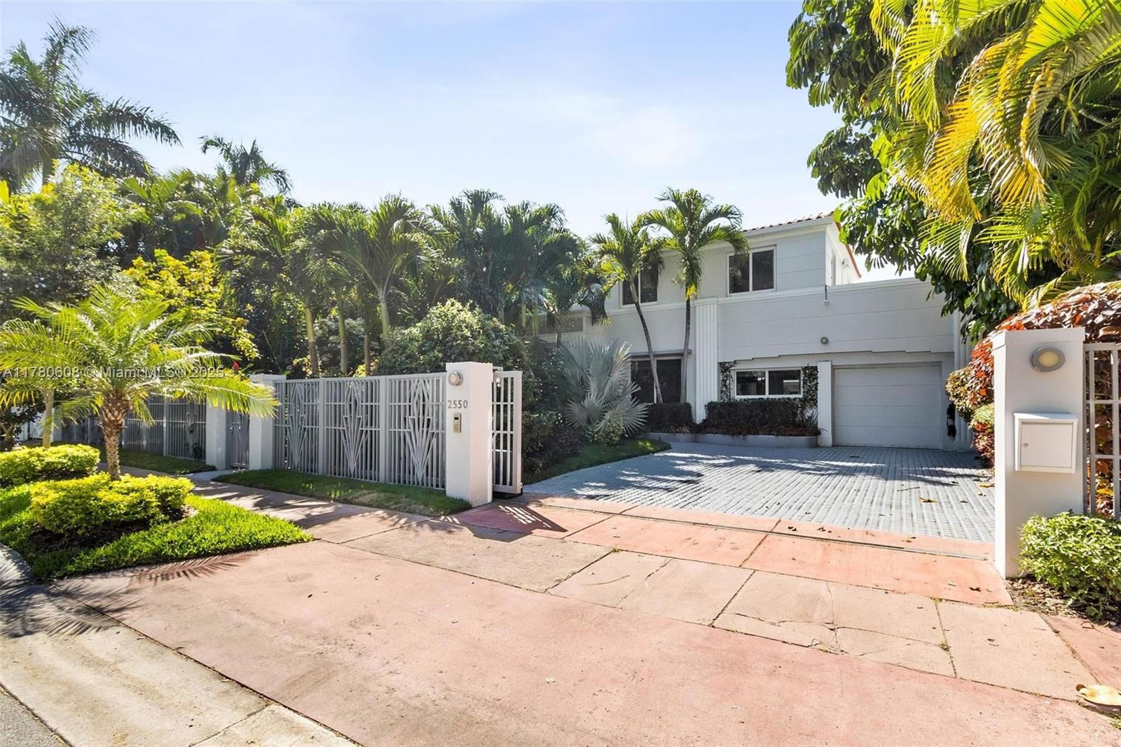 Real estate property located at 2550 Flamingo Dr, Miami-dade, Flamingo Terrace Extensio, Miami Beach, FL