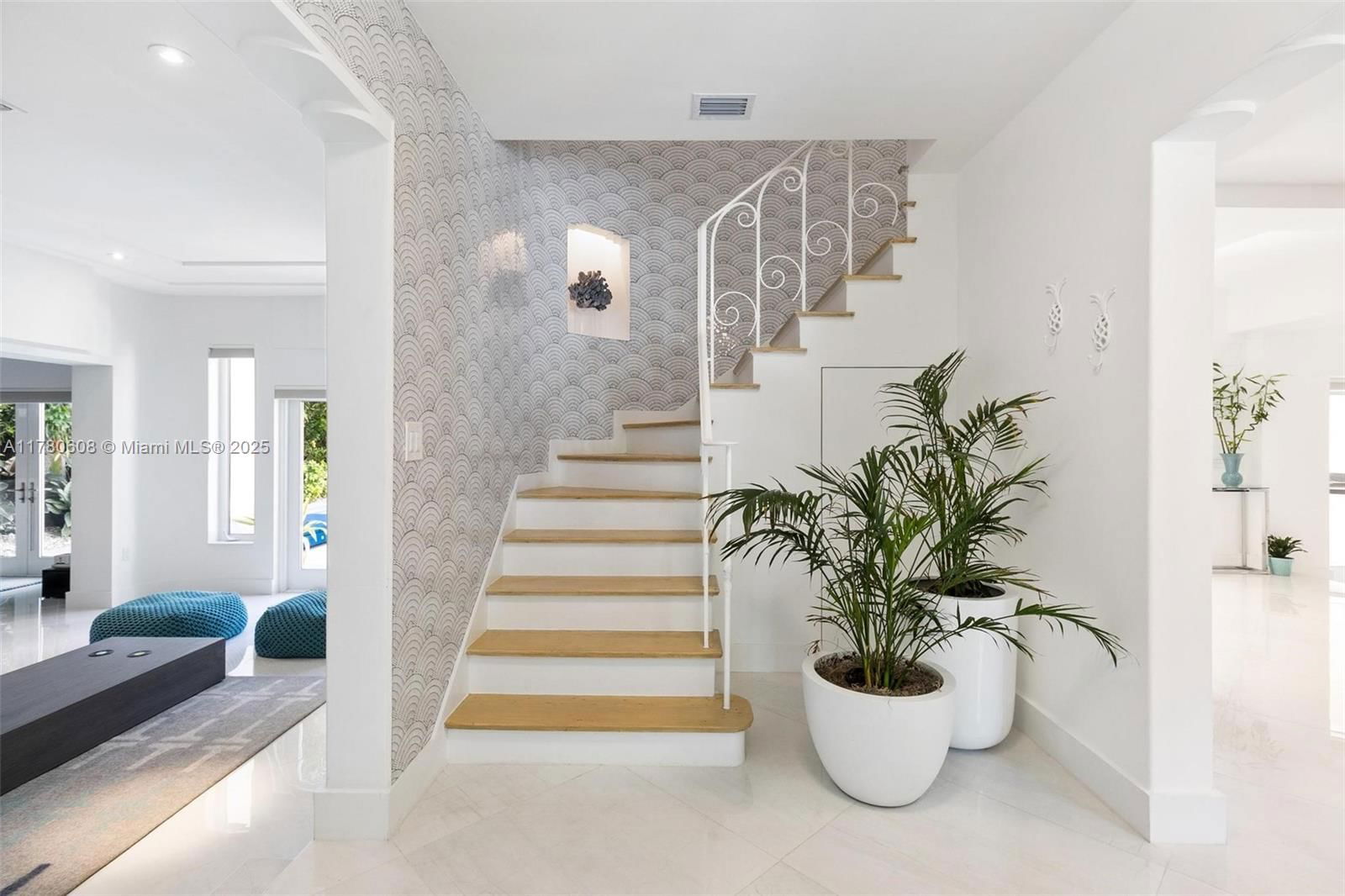 Real estate property located at 2550 Flamingo Dr, Miami-dade, Flamingo Terrace Extensio, Miami Beach, FL