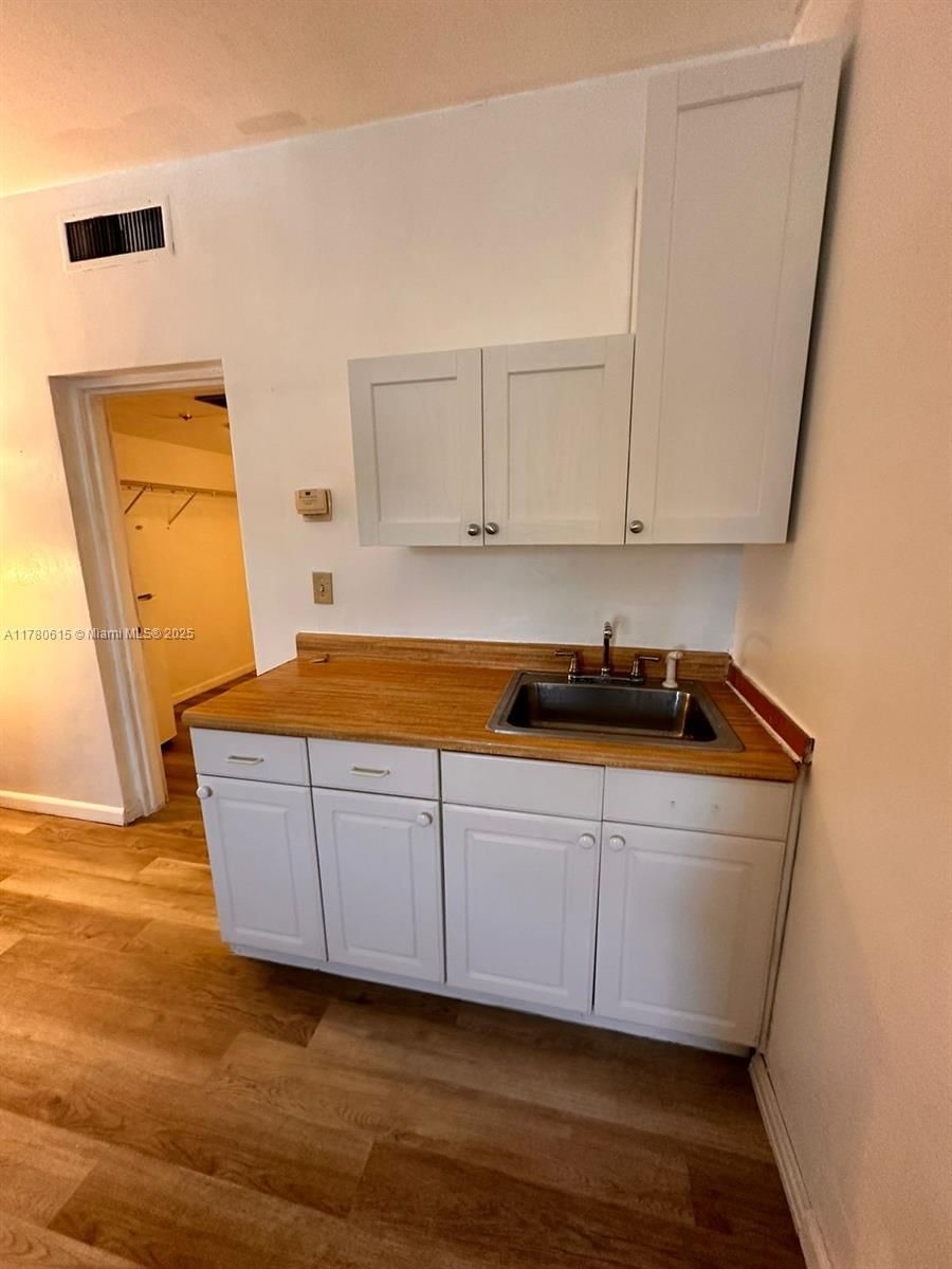 Real estate property located at 26 Diplomat Pkwy #2259, Broward, Diplomat Golf & Racquet C, Hallandale Beach, FL