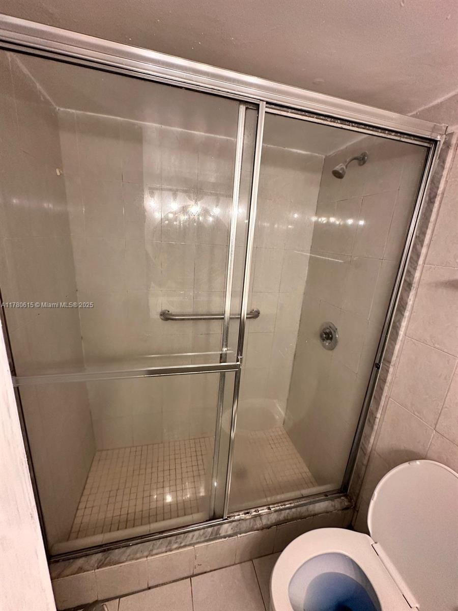Real estate property located at 26 Diplomat Pkwy #2259, Broward, Diplomat Golf & Racquet C, Hallandale Beach, FL