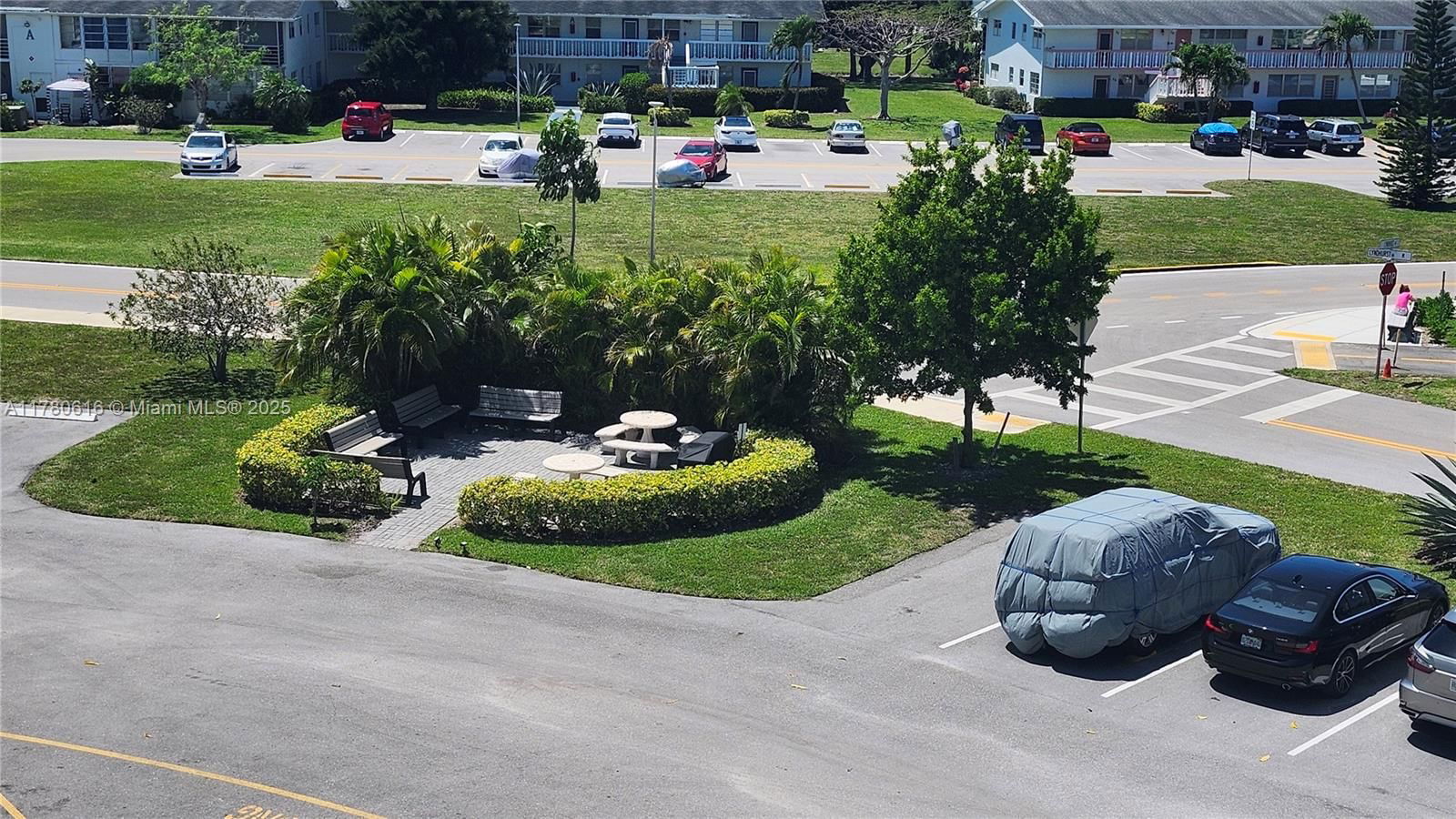 Real estate property located at 4065 Lyndhurst N #4065, Broward, Lyndhurst N Condo, Deerfield Beach, FL
