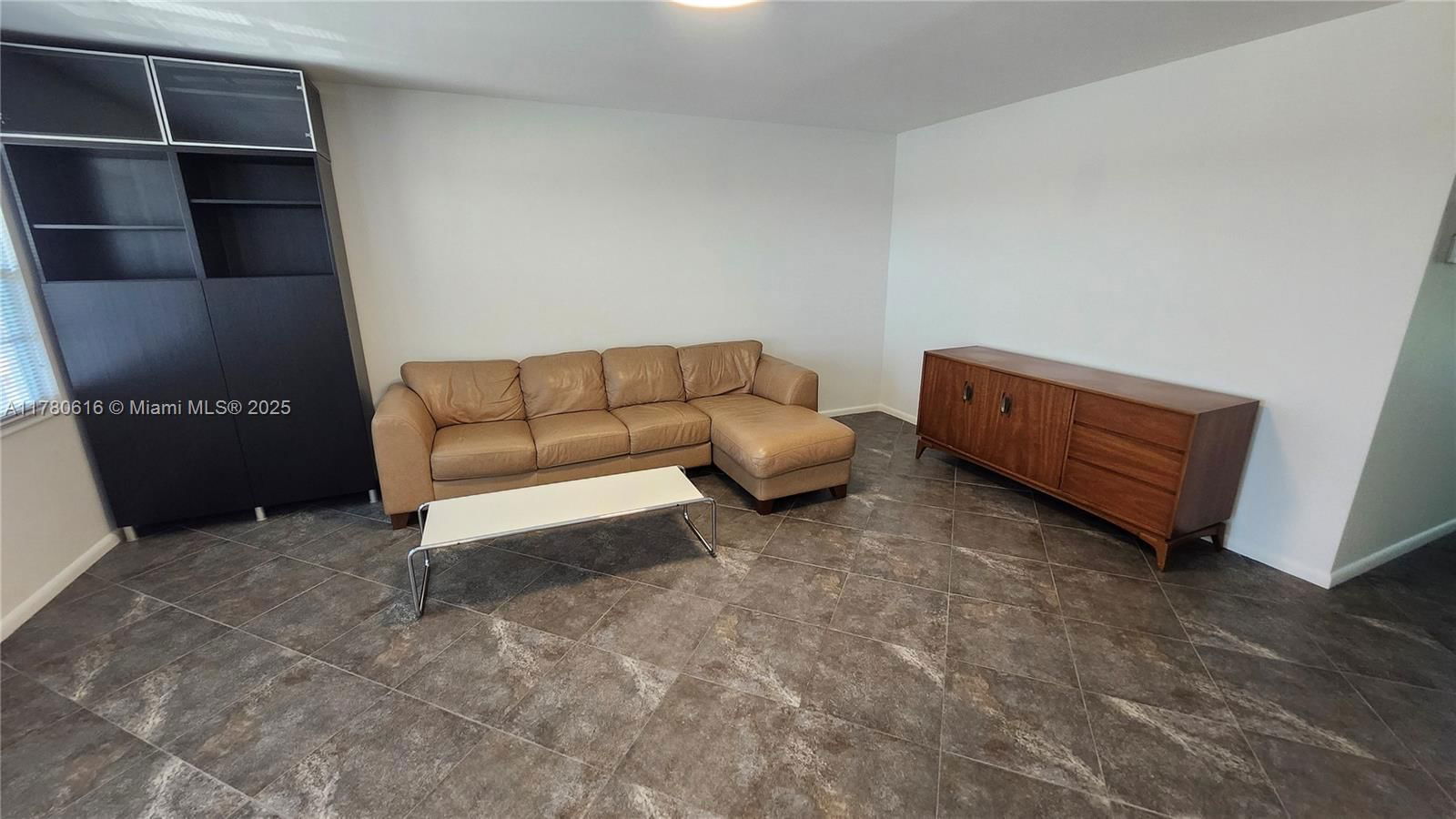 Real estate property located at 4065 Lyndhurst N #4065, Broward, Lyndhurst N Condo, Deerfield Beach, FL