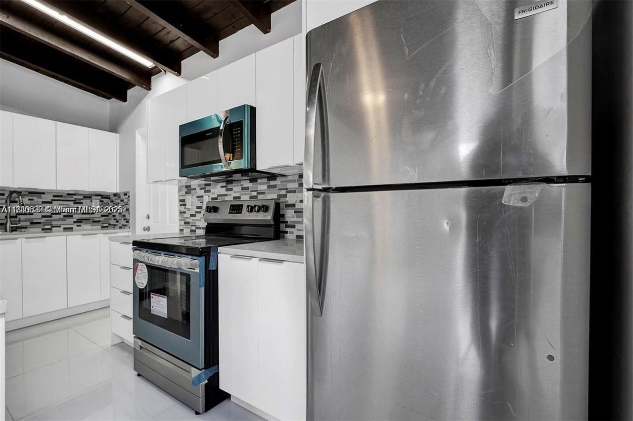 Real estate property located at 3900 47th Ave, Broward, Lake Forest Sec 3, West Park, FL