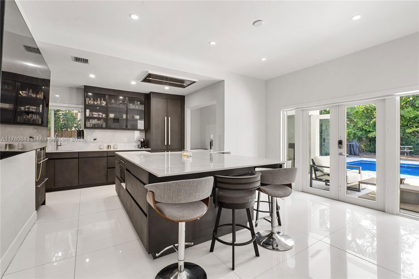 Real estate property located at 5120 ALTON ROAD, Miami-dade, La Gorce Golf Sub Pb 14-43, Miami Beach, FL