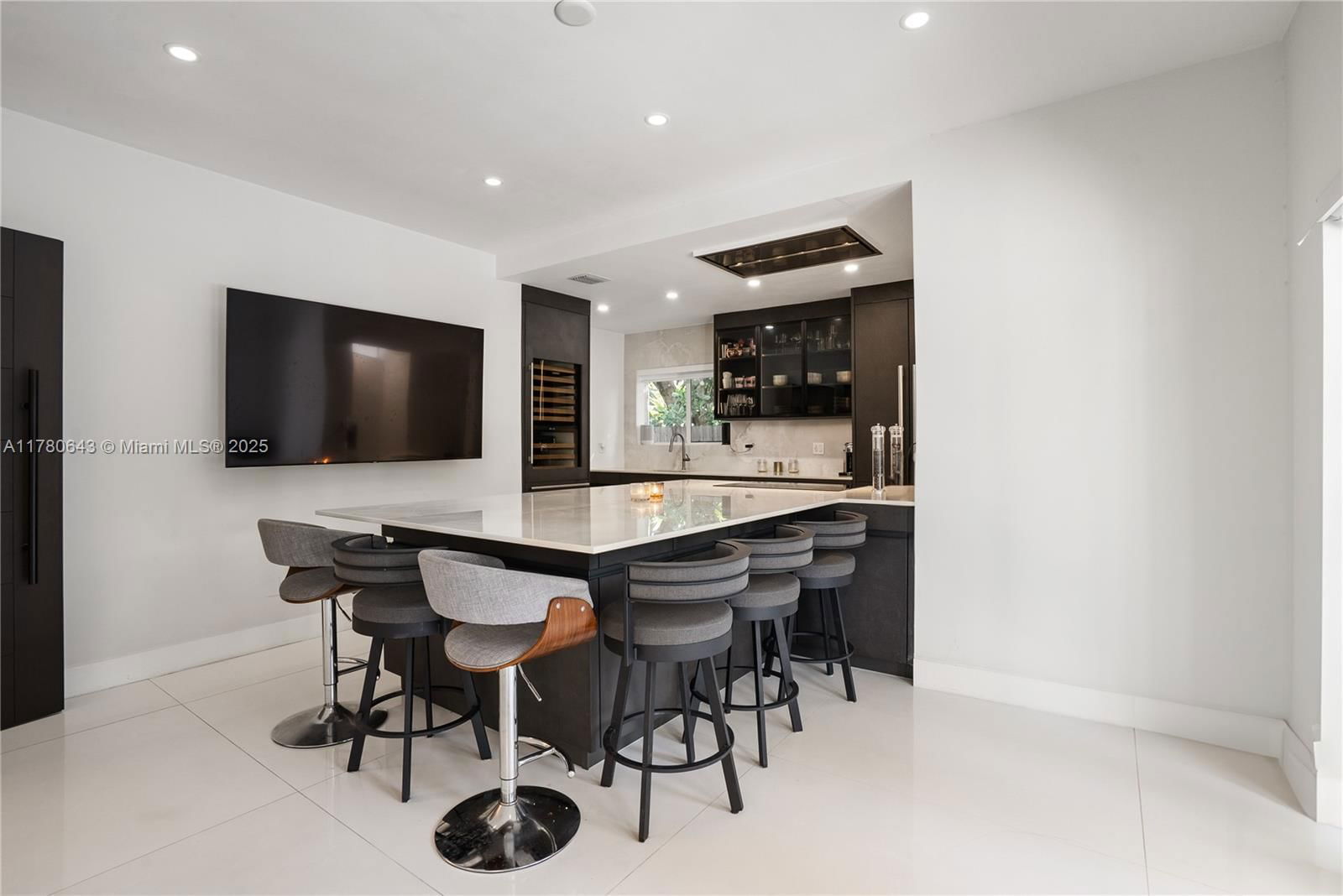 Real estate property located at 5120 ALTON ROAD, Miami-dade, La Gorce Golf Sub Pb 14-43, Miami Beach, FL