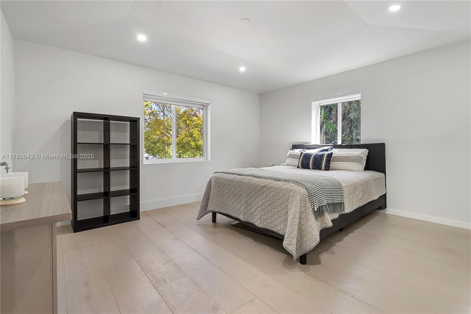 Real estate property located at 5120 ALTON ROAD, Miami-dade, La Gorce Golf Sub Pb 14-43, Miami Beach, FL