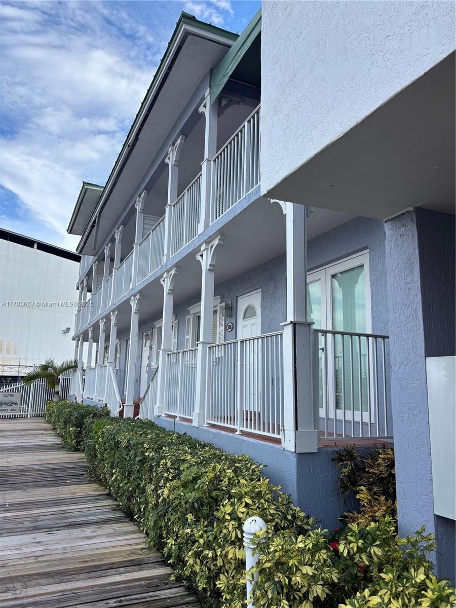 Real estate property located at 2415 16th St Rd #103, Miami-dade, River Run South Condo, Miami, FL