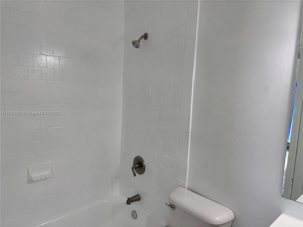 Real estate property located at 2415 16th St Rd #103, Miami-dade, River Run South Condo, Miami, FL