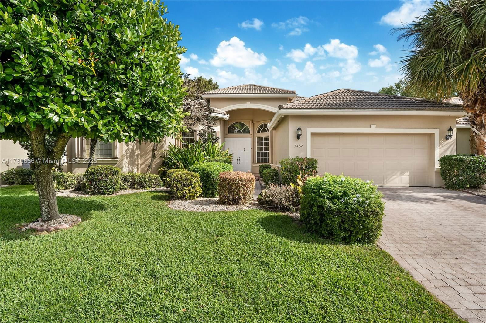 Real estate property located at 7437 Viale Michelangelo, Palm Beach, Huntington Walk 2, Delray Beach, FL