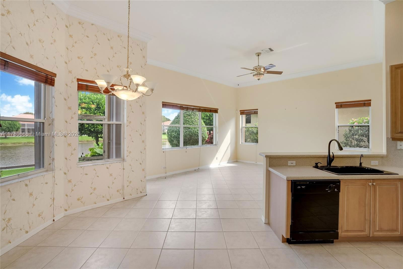 Real estate property located at 7437 Viale Michelangelo, Palm Beach, Huntington Walk 2, Delray Beach, FL