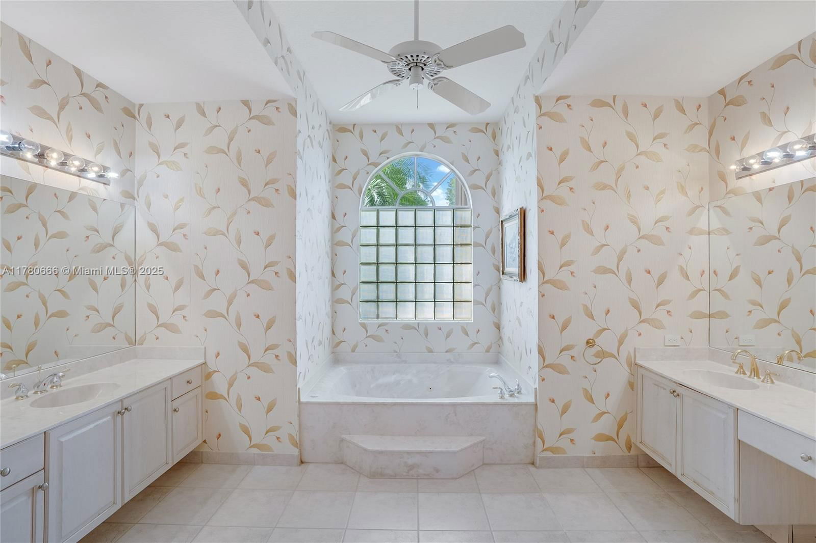 Real estate property located at 7437 Viale Michelangelo, Palm Beach, Huntington Walk 2, Delray Beach, FL